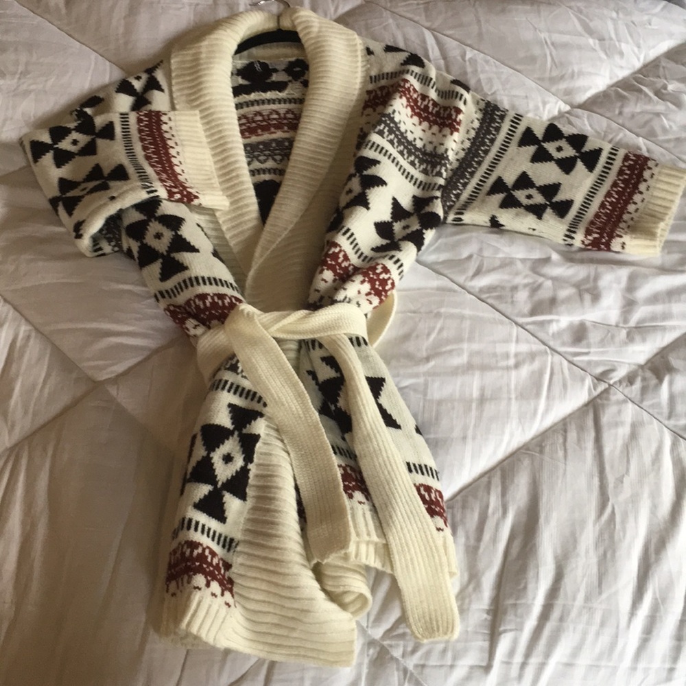 Multi-colored, patterned cardigan - Picture 2 of 3